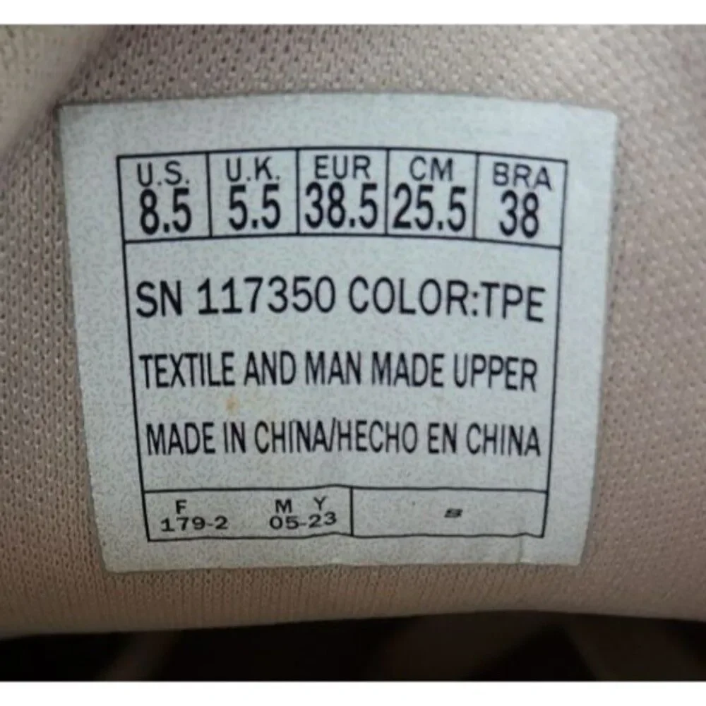 Skechers BOBS B Flex Encore Move Womens Size 8.5 Taupe Memory Foam Shoes 117350